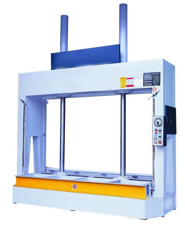 數(shù)控鎖孔機(jī)無誤差功能全價(jià)格低廠家批發(fā)