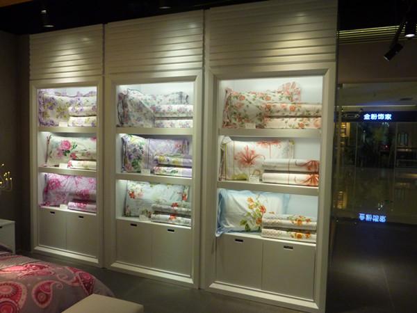 供應福田區(qū)家紡展示柜價格；福田區(qū)家紡展示柜廠家；福田區(qū)家紡展示柜制作