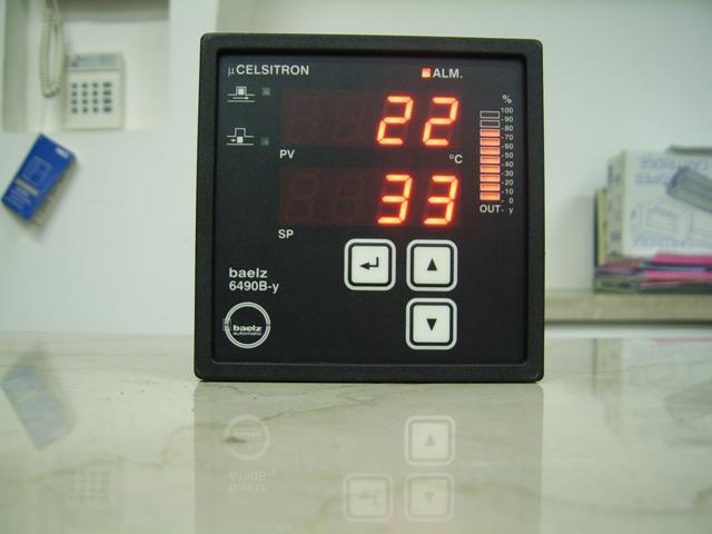 供應(yīng)baelz 6590溫控表baelz6590溫控表