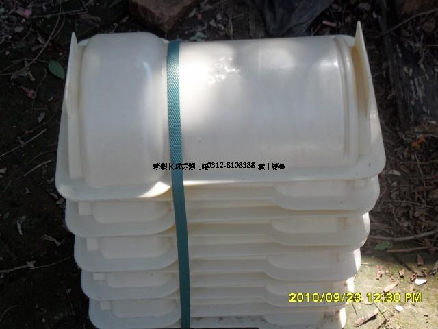 供應(yīng)鎮(zhèn)壓成型彩瓦機(jī)