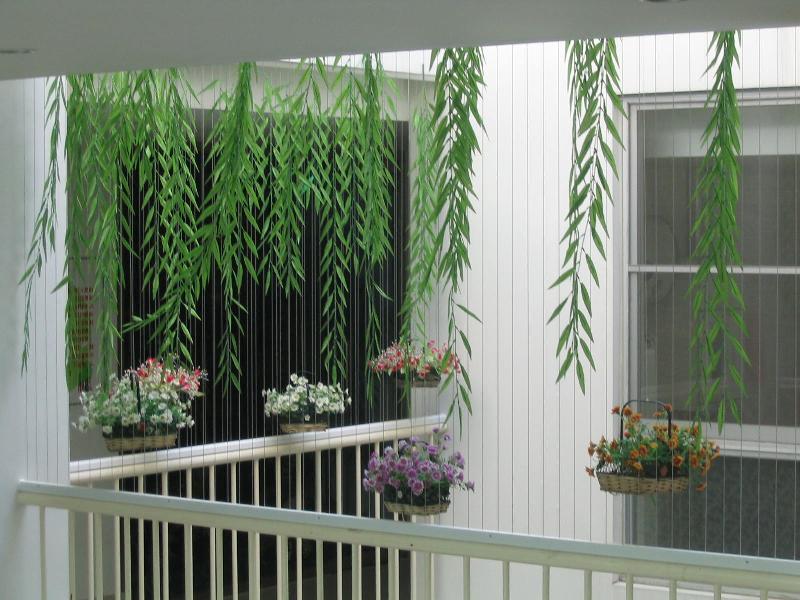 無框陽臺(tái)窗供應(yīng)廠家，深圳無框陽臺(tái)窗供應(yīng)廠家，無框陽臺(tái)窗供應(yīng)廠家電話