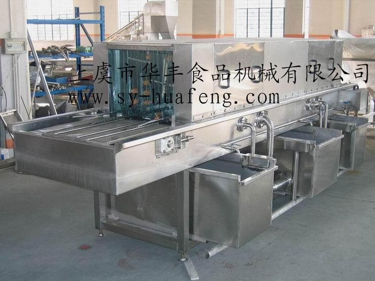 工業(yè)周轉(zhuǎn)筐清洗機(jī)圖片