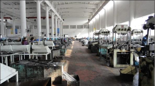 供應(yīng)標(biāo)準(zhǔn)滾子鏈條價格