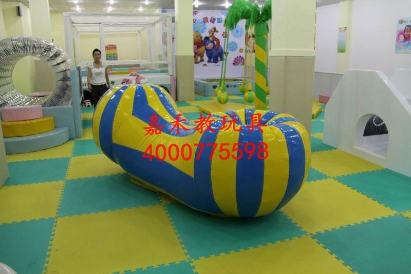 供應(yīng)新型愛(ài)樂(lè)游系列電動(dòng)淘氣堡歡樂(lè)島