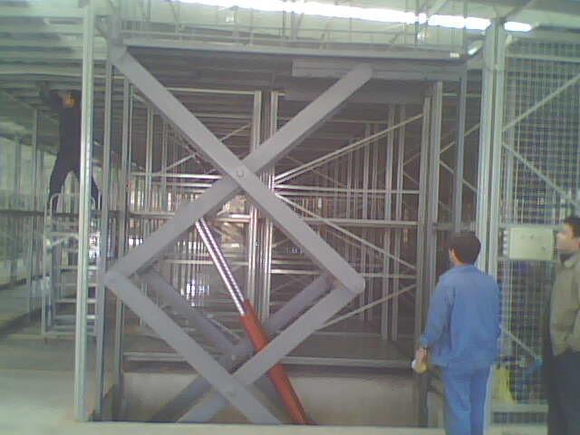 深圳汕頭液壓升降貨梯升降貨梯貨梯圖片