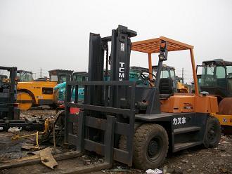 供應(yīng)新款合力三噸4米高門架叉車