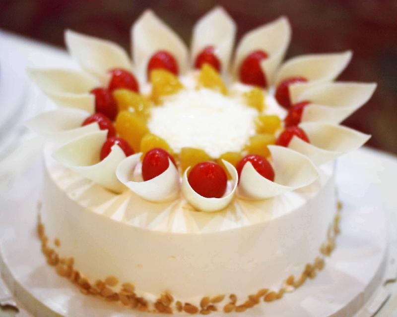 供應(yīng)*蛋糕的制作