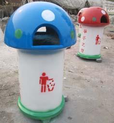 花園垃圾桶果皮箱圖片