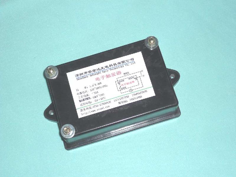 供1.0-8.0KW觸發(fā)器，UV燈*觸發(fā)器