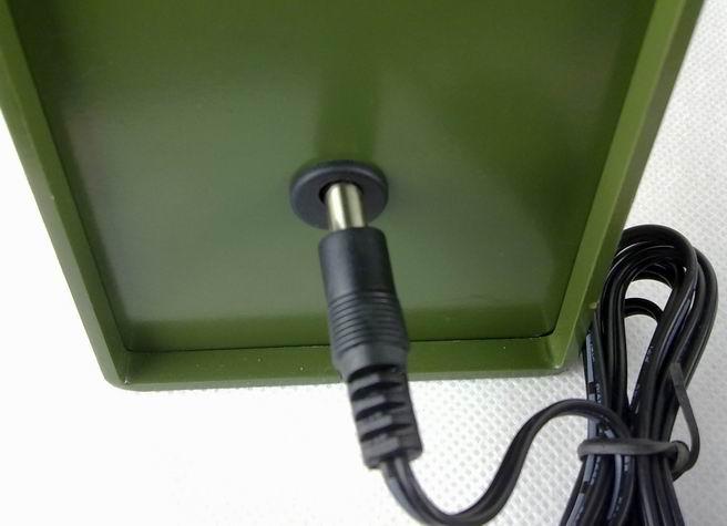 應(yīng)急手搖發(fā)電移動(dòng)電源圖片