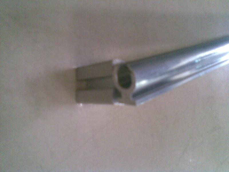 供應(yīng)上海鋁型材氧化廠