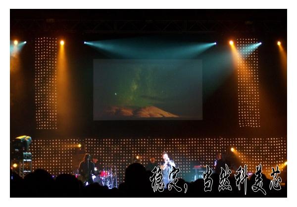 供應(yīng)日?qǐng)?bào)LED大型屏