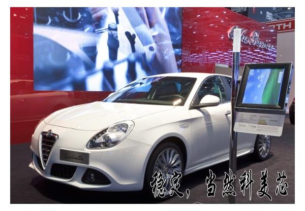 供應(yīng)單立柱LED大型顯示器