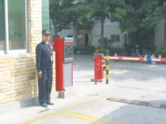供應(yīng)專業(yè)停車場道閘系統(tǒng)