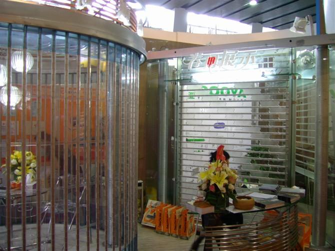 深圳折疊水晶卷閘門