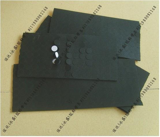 供應EVA泡棉膠墊/橡膠腳墊加工/廈門防滑膠墊報價/泉州膠墊生產(chǎn)廠家