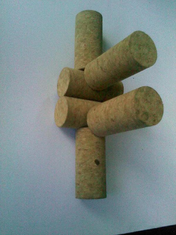 軟木塞生產(chǎn)供應(yīng)商及軟木塞供應(yīng)電話圖片