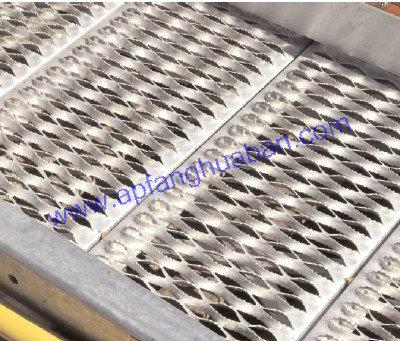 供應(yīng)鱷魚(yú)嘴防滑板材質(zhì)