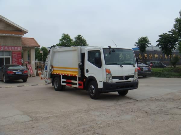 供應日產(chǎn)壓縮式垃圾車