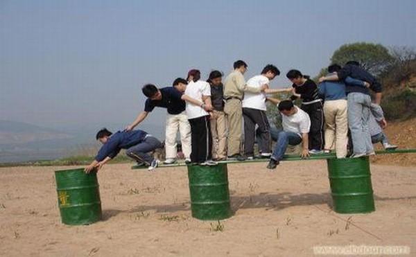 供應團隊項目-罐頭鞋