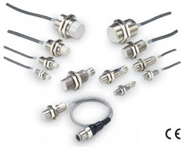 E3F3-R66歐姆龍螺紋圓柱形光電開關(guān)鏡,面反射式,NPN常閉輸出