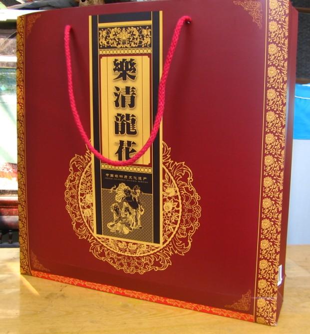 供應(yīng)樂清特色禮品樂清龍花精裝禮合