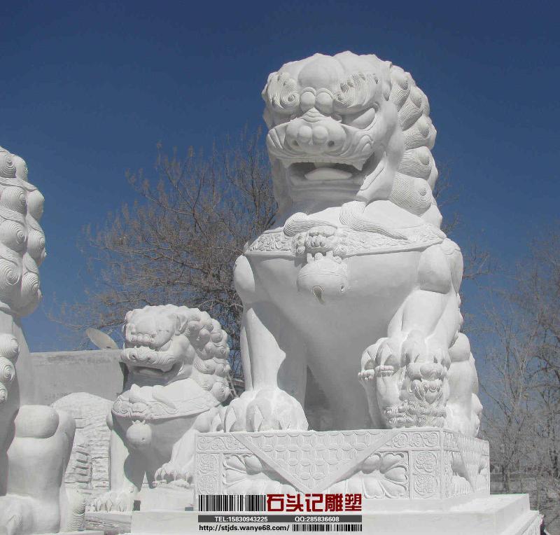 供應(yīng)漢白玉石雕石獅子曲陽4