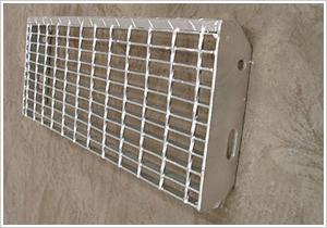 供應(yīng)大型機(jī)制鋼格板’水庫*鋼格板，復(fù)合鋼格板