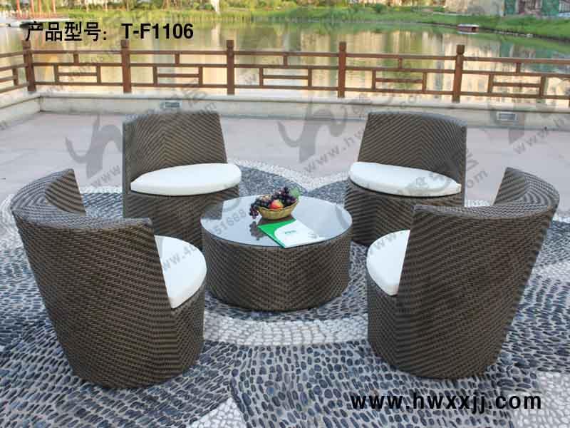 供應(yīng)藤編桌椅