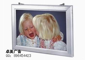 供應(yīng)廣州卓美超薄燈箱制作廣州卓美廣告制品制作公司廣州超薄燈箱加工