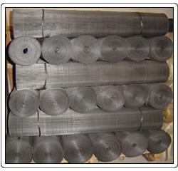 供應(yīng)鐵絲網(wǎng)，黑絲布，黑絲布廠家 黑絲布價格 黑絲布規(guī)格 鐵布