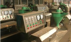 供應(yīng)牛排機(jī)，山東牛排機(jī)，*的牛排機(jī)，牛排機(jī)廠家直銷