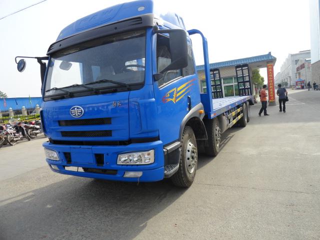 解放大型平板運輸車圖片