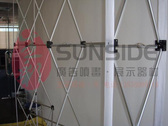 深圳魔術(shù)貼拉網(wǎng)廠家價(jià)格深圳雙面拉網(wǎng)制作工廠價(jià)格深圳鋁合金拉網(wǎng)價(jià)格