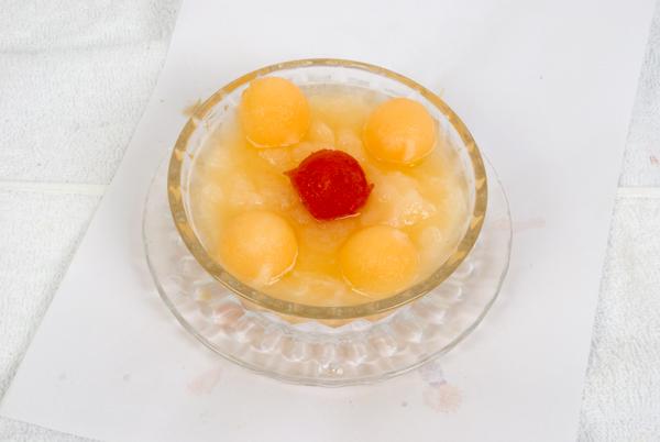 新疆哈密瓜供應(yīng)圖片