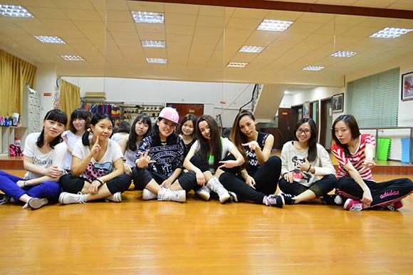 爵士舞暑期集訓(xùn)班-深圳派瀾布吉等