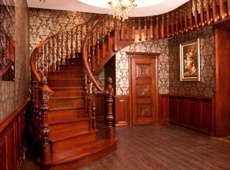 供應(yīng)供應(yīng)天津最給力的實(shí)木別墅樓梯生產(chǎn)廠家