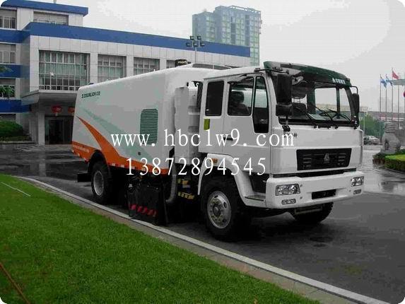 供應(yīng)重汽掃路車