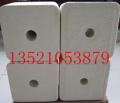 供應(yīng)牛羊營(yíng)養(yǎng)鹽舔磚