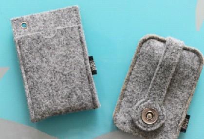 彩色毛氈鑰匙包圖片