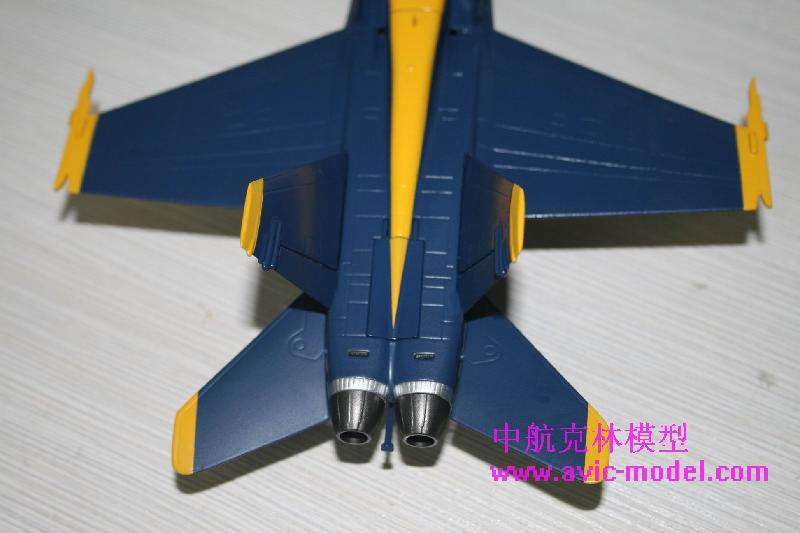合金F18戰(zhàn)斗機(jī)模型圖片/合金F18戰(zhàn)斗機(jī)模型樣板圖 (2)