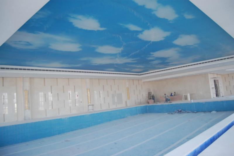 供應(yīng)用于天花造型|海報噴繪|工藝燈箱的深圳UV噴繪膜造型天花吊頂