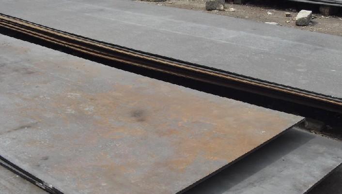 供應(yīng)舞陽(yáng)裝載機(jī)耐磨板天津信達(dá)偉業(yè)一級(jí)代理商