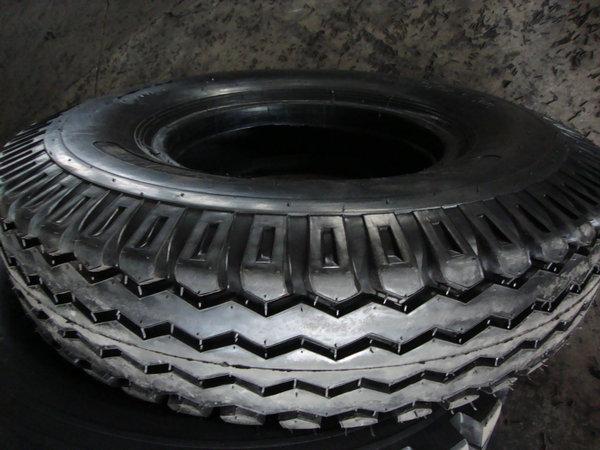 供應汽車輪胎750-20