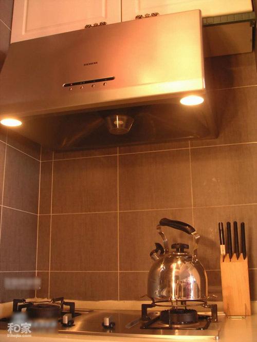 深圳好太太熱水器售后維修圖片/深圳好太太熱水器售后維修樣板圖 (4)