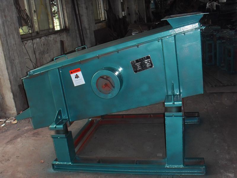 輕型直線振動(dòng)篩 直線篩安裝 直線篩調(diào)試注意 直線篩生產(chǎn)廠