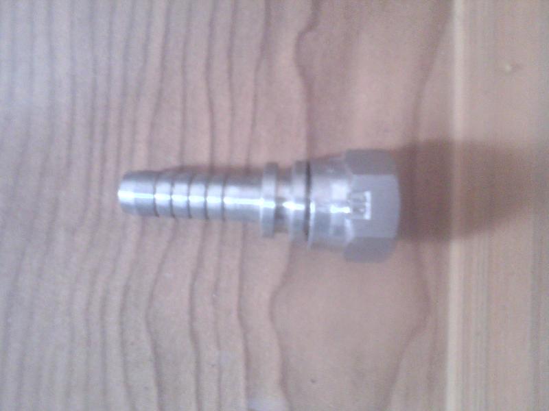 供應內螺紋彎管接頭