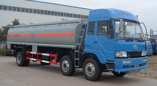 供應(yīng)東風(fēng)145運(yùn)油車(chē)價(jià)格廠(chǎng)家更新