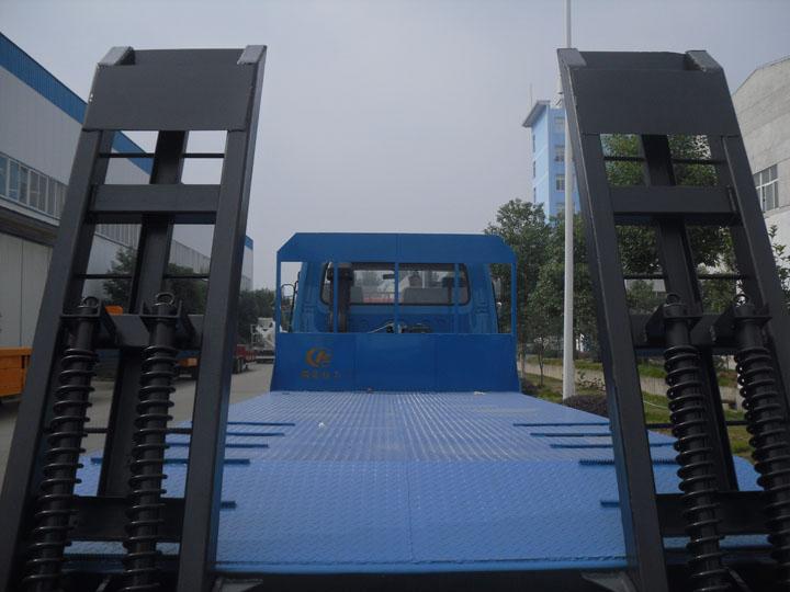 供應(yīng)東風16噸平板運輸車價格圖片  湖北平板運輸車廠家