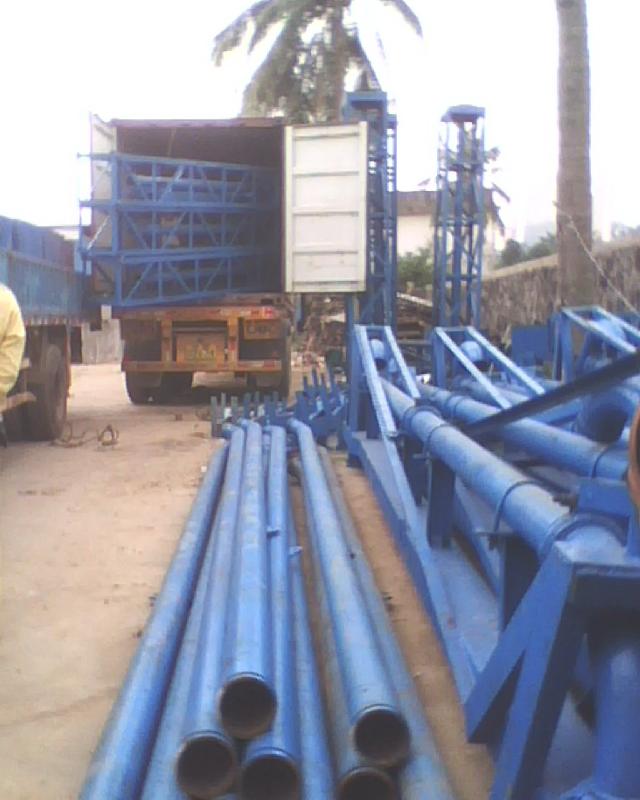 ?？谳斔蜋C(jī)械布料桿制造商圖片